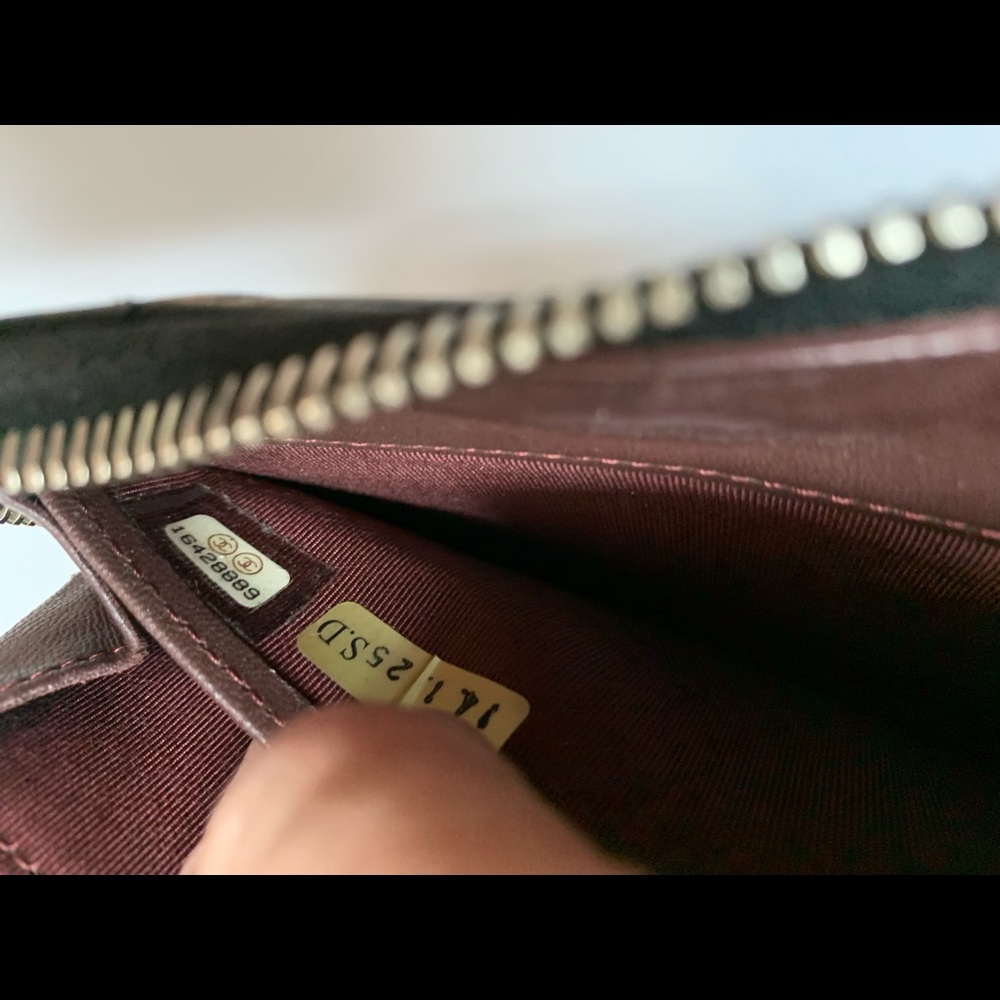 Chanel Black Leather Zipper Wallet on Chain Authentic - Picture 8 of 8